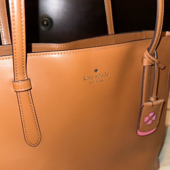 Kate Spade Tote - Picture 3 of 3